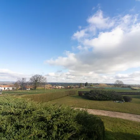 La Belle Absienne - A 45min Du Puy Du Fou Holiday home *